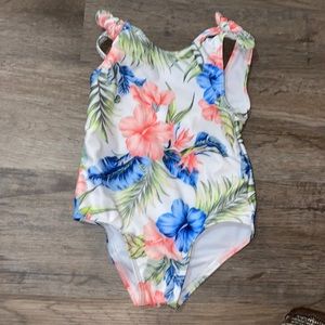One piece bathing suit, cute, good condition